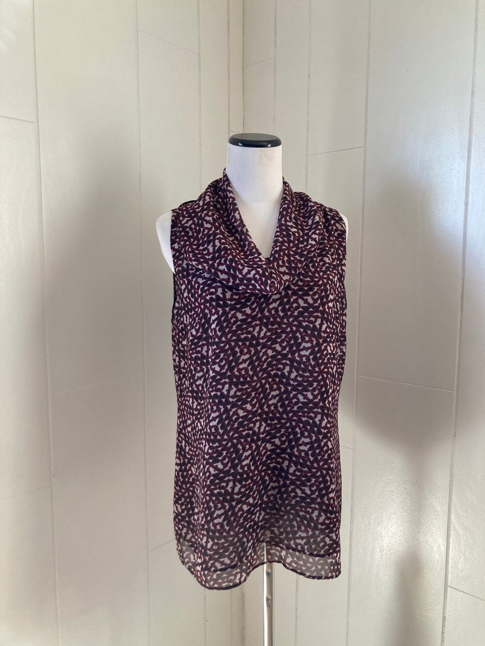 Cabi Chiffon Pullover Blouse, Size M